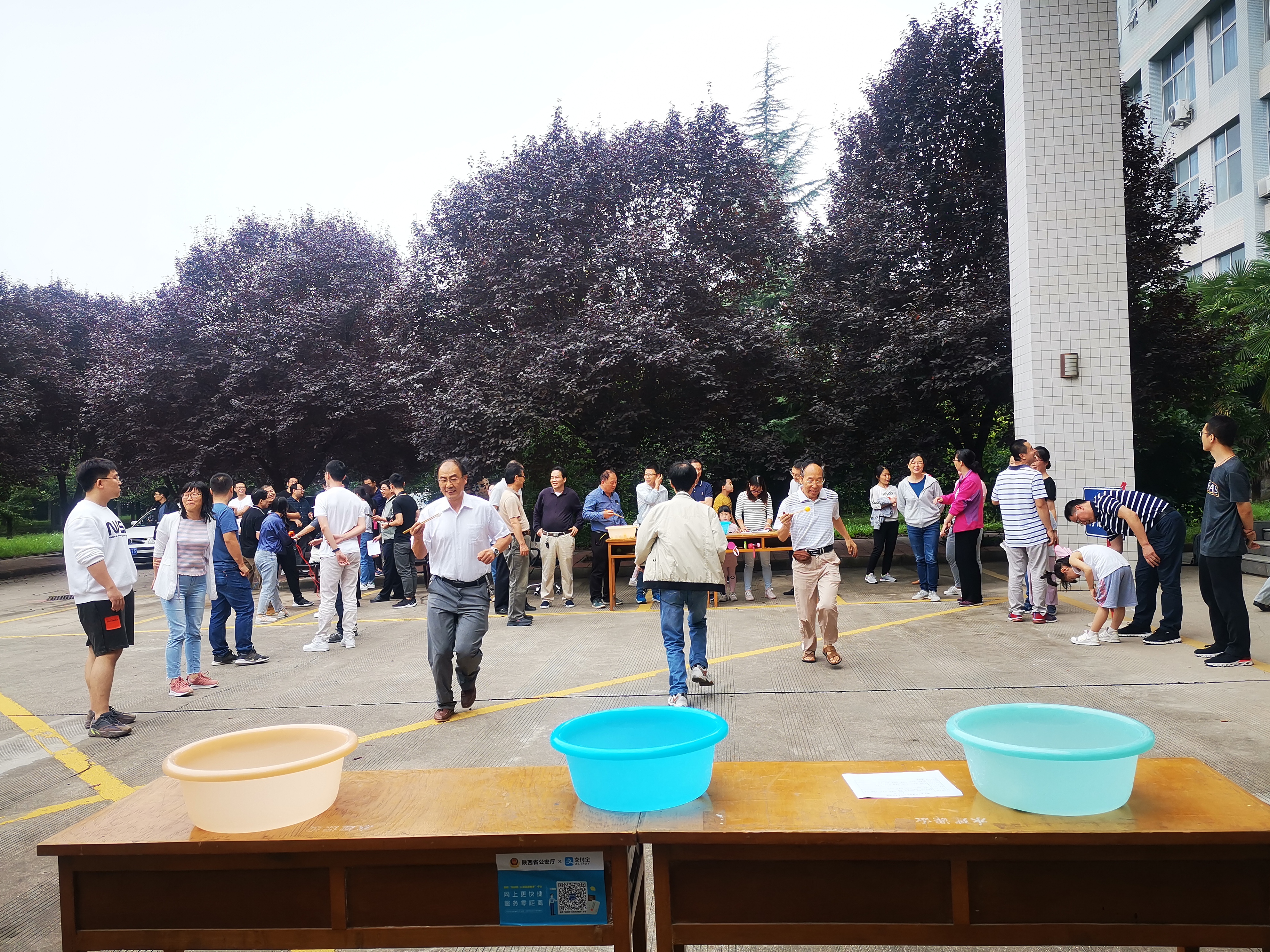 72b4a2e51064455e8d8897405ed47f66.jpg 72b4a2e51064455e8d8897405ed47f66.jpg