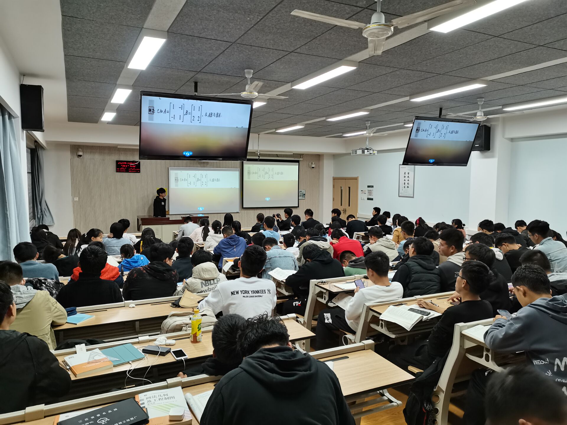 497f1c64a8e64f89b724cb8a214706ca.jpg 497f1c64a8e64f89b724cb8a214706ca.jpg