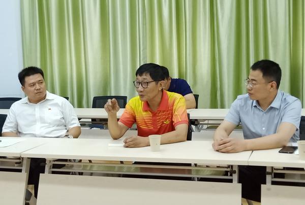 00964186b8de4b1191758eefdbc18a2b.jpg 5.jpg