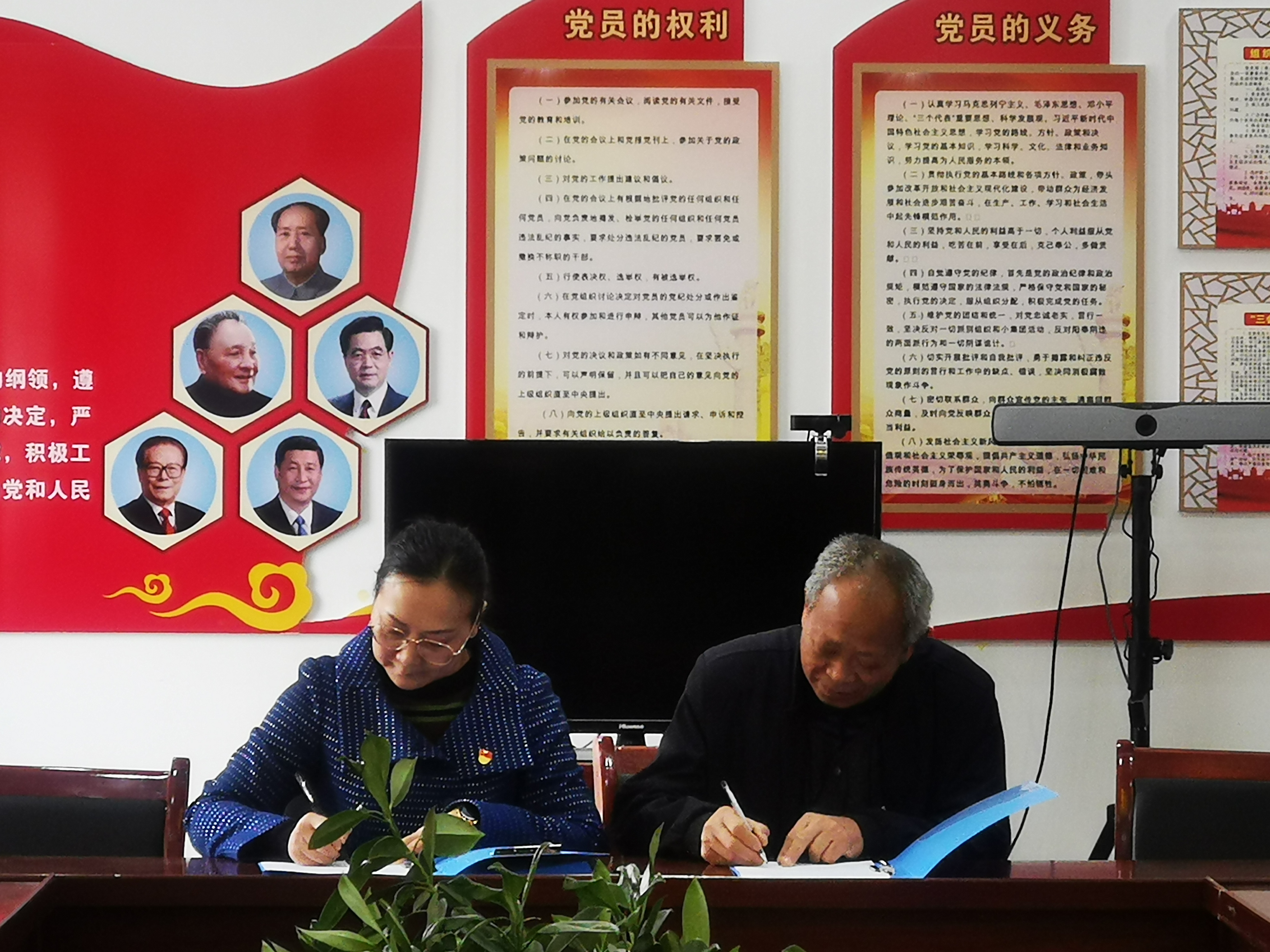 6f841fea15344a62bc2004c8b8d82f4d.jpg 6f841fea15344a62bc2004c8b8d82f4d.jpg