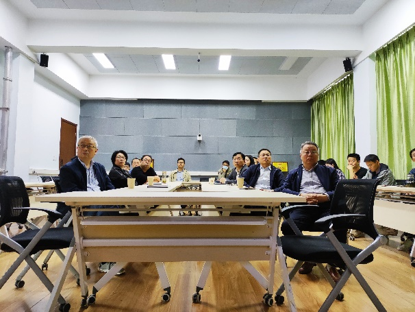 697d1deb39b7491e8014f655027434ab.png 697d1deb39b7491e8014f655027434ab.png