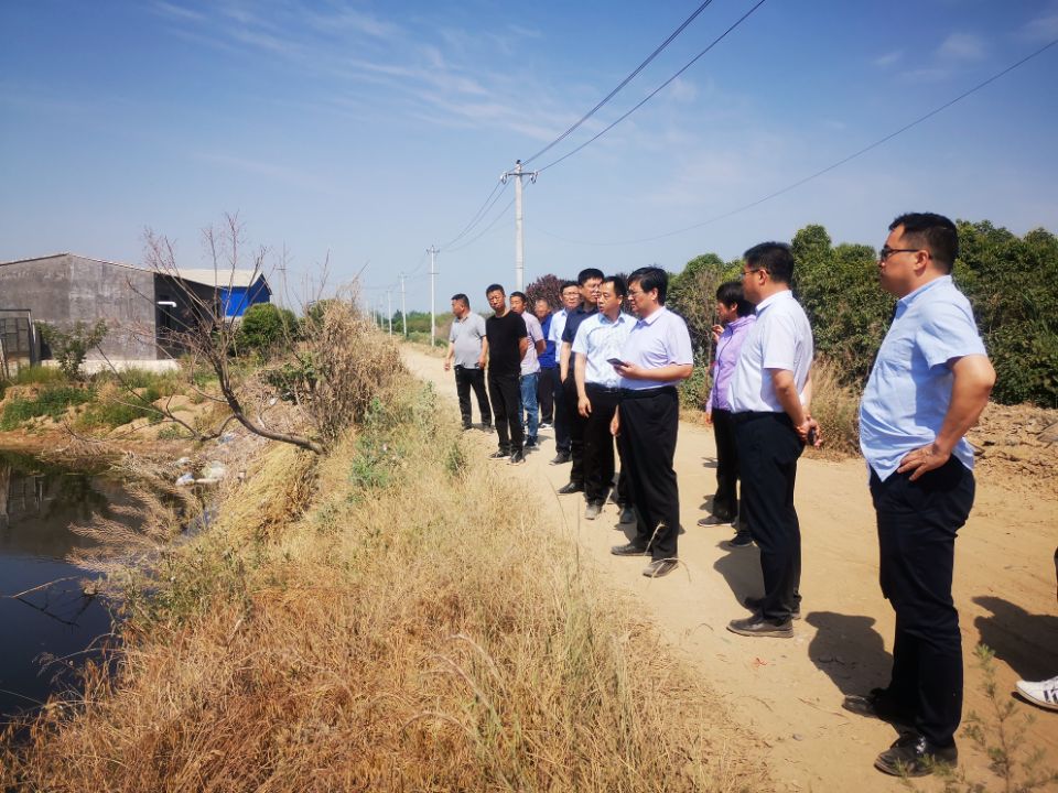 b630ae31f64a4d81a384e9fd904ee2e1.jpg b630ae31f64a4d81a384e9fd904ee2e1.jpg