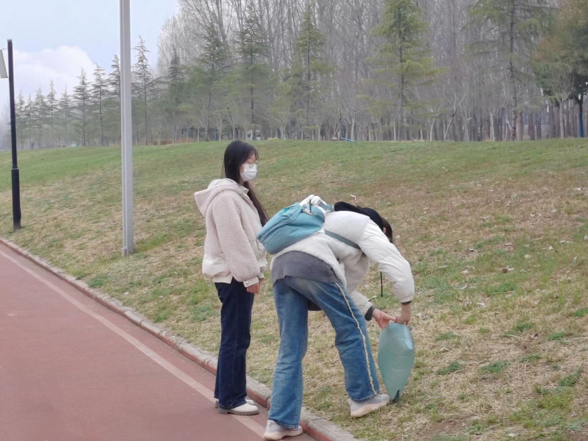 e3c487c854044200878d4e2586055202.jpg e3c487c854044200878d4e2586055202.jpg