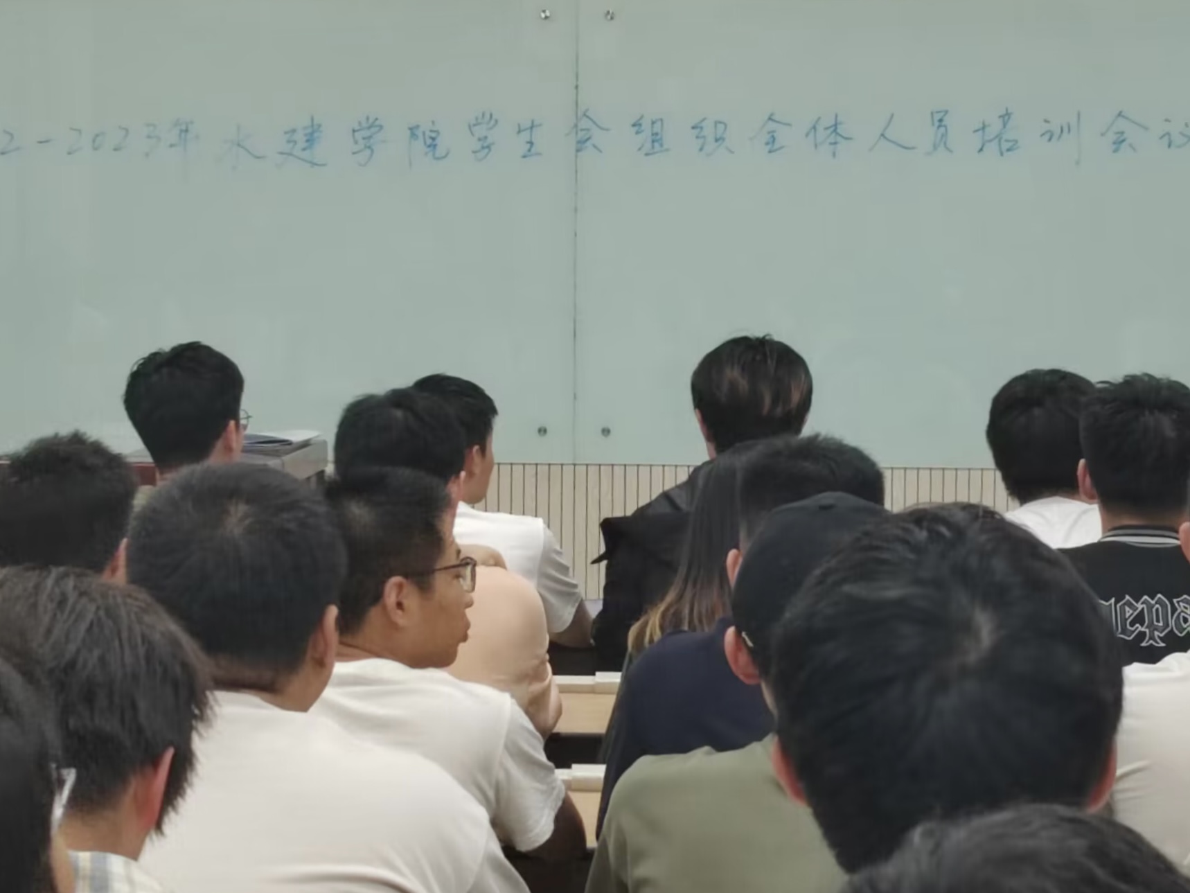 2e05147f3f134ebaaeb798031be24f9c.jpg 2e05147f3f134ebaaeb798031be24f9c.jpg