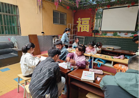 4c05c87e4f774a7fbb670e1ddf32a8b4.png 4c05c87e4f774a7fbb670e1ddf32a8b4.png